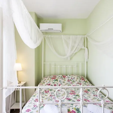 Gems Of Villa Zagora